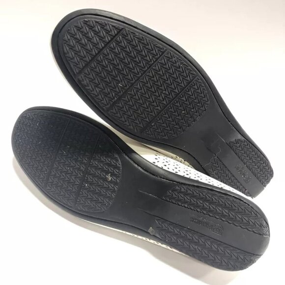 Stacy Adams Men’s Cicero, White Perf Moc Toe Slip-On Shoes, Size 13M. main image 7